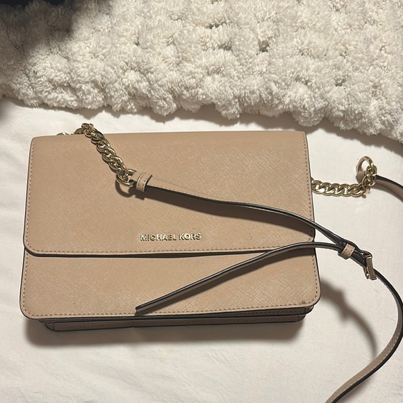 Michael Kors Tan Crossbody Bag with Chain Strap - Picture 1 of 2